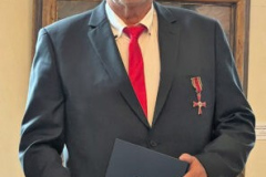 Theo-Konken-Bundesverdienskreuz-am-Bande_1_Foto-Franz-Bruemmer-privat-296x400